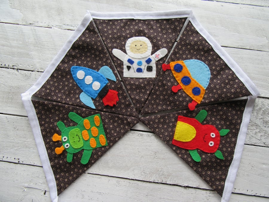 Space bunting 
