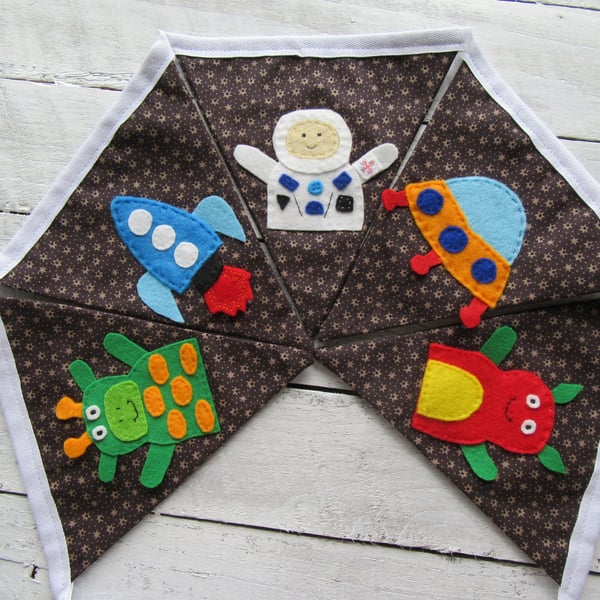 Space bunting 