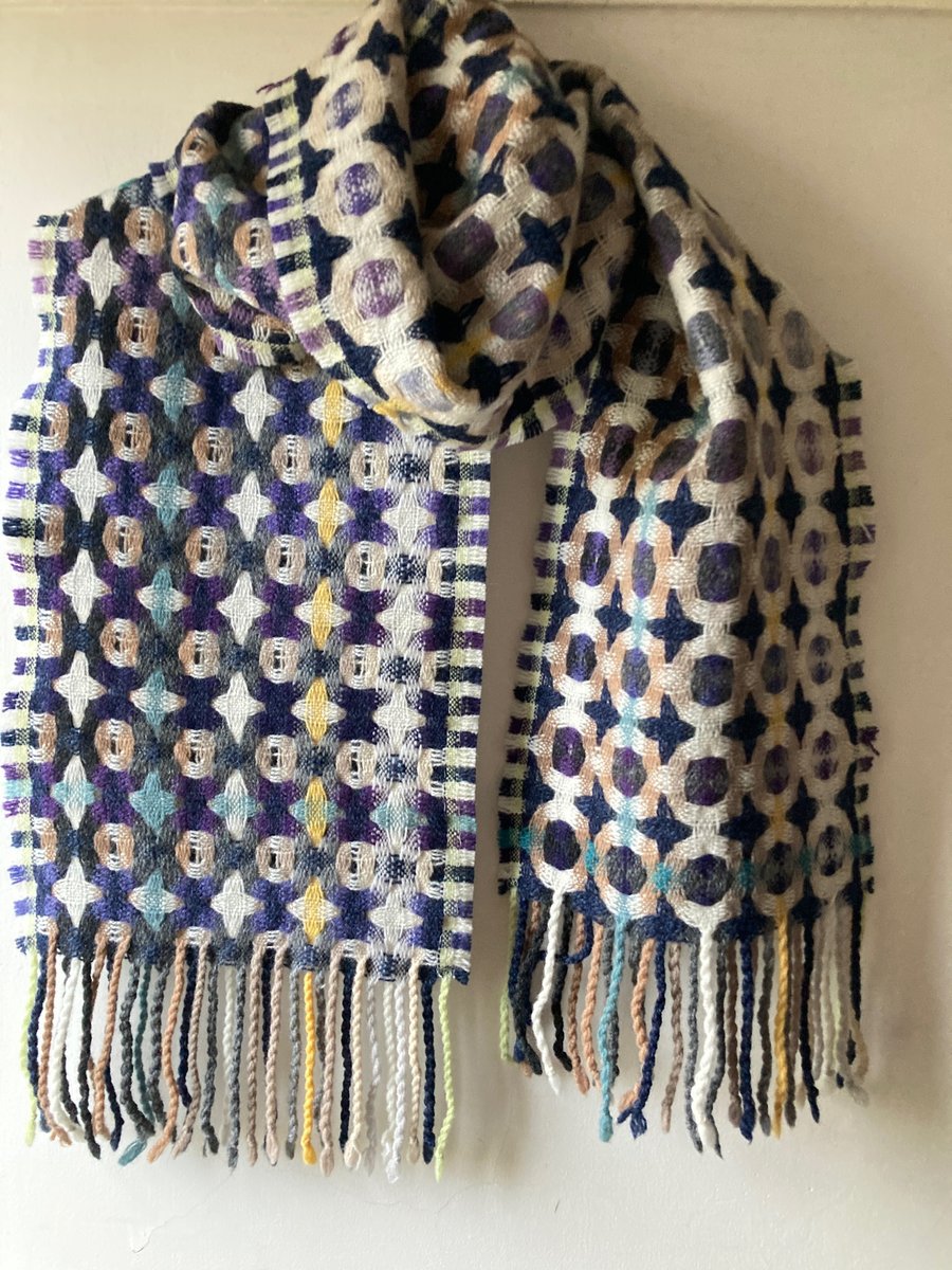 Handwoven Lambswool Scarf in Purple and Navy Golfballs 3