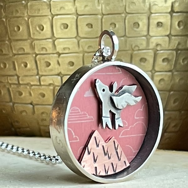Pigs might fly necklace