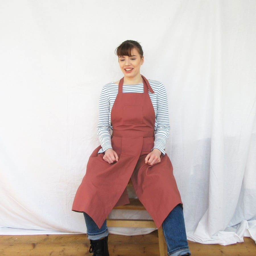 Split Leg Pottery Apron, Pleated Tie Pinafore, Dusty Red Canvas No14:2