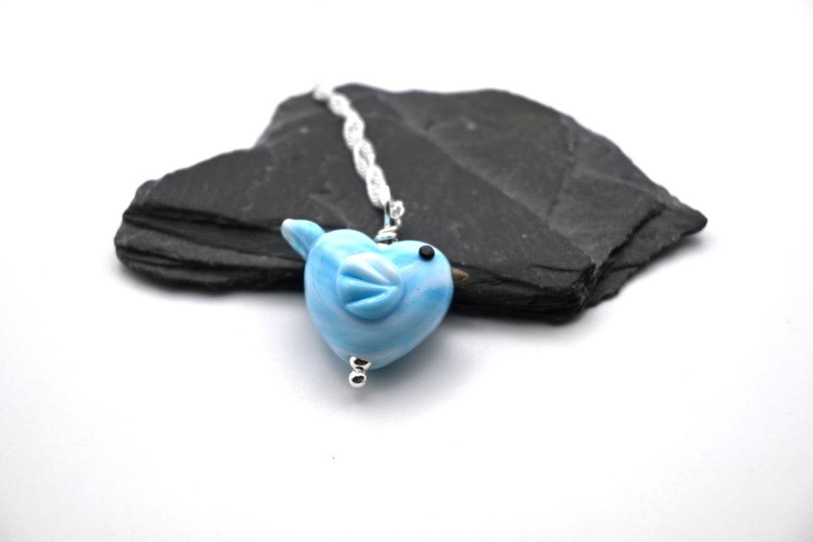lampwork glass blue bird pendant necklace
