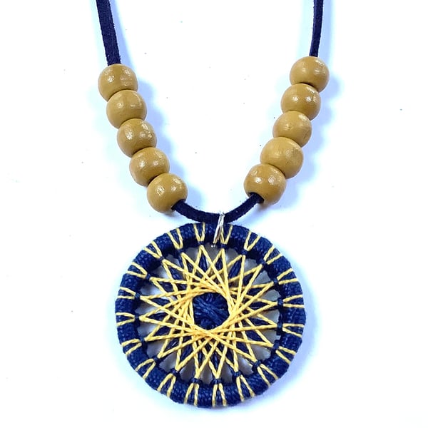 Zwirnknopfe Button Pendant