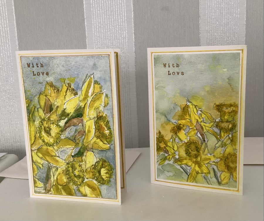 Three pack daffodil design greetings cards