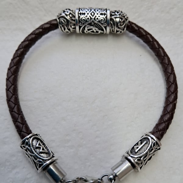Viking Rune Leather Bracelet 