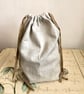 Pure linen medium drawstring bread bag with Taupe drawstring - Image 2