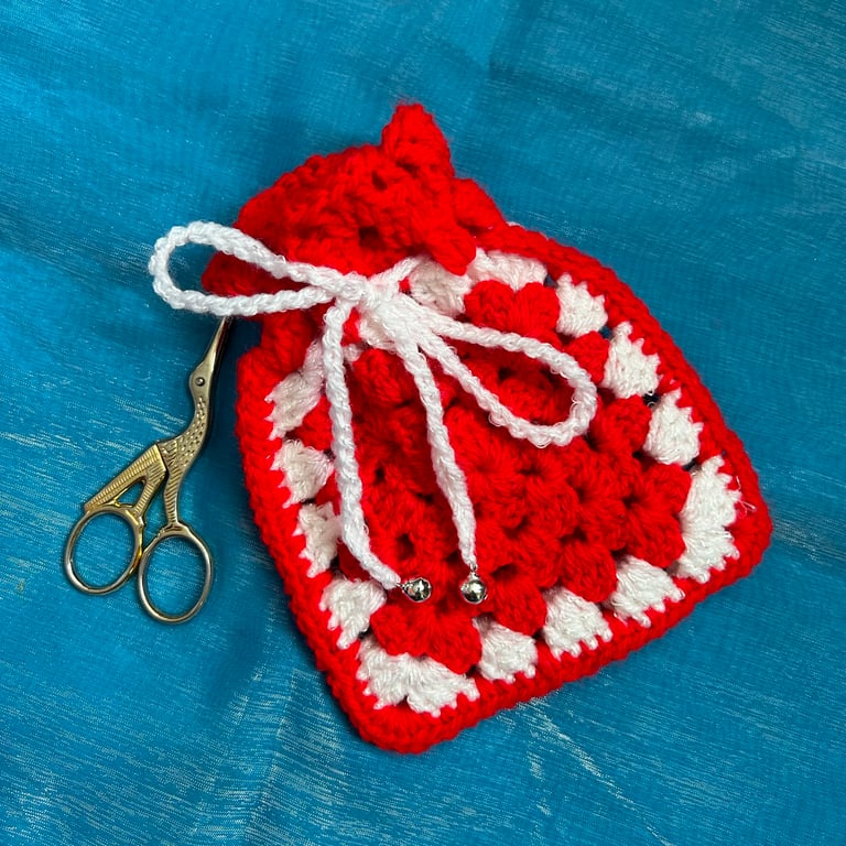 Crocheted Christmas Red and White Gift Bag 