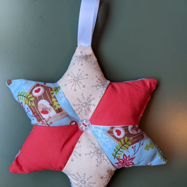Robin and Snowflake Hanging Christmas Star Decoration