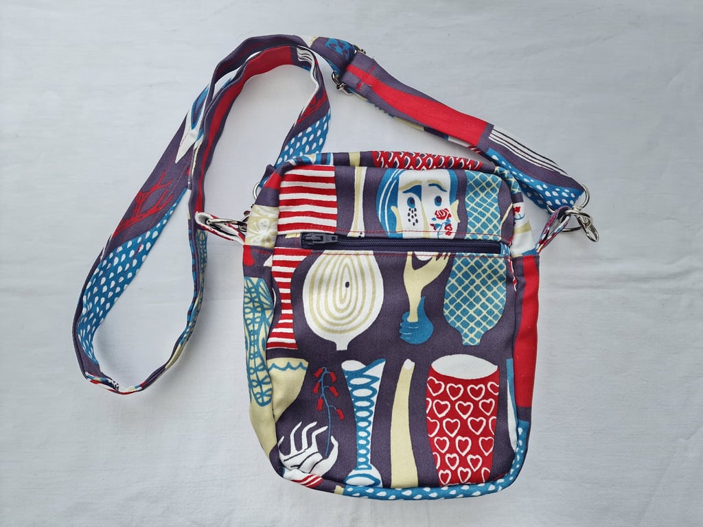 Handmade essentials crossbody bag Stig Linberg "Pottery" fabric