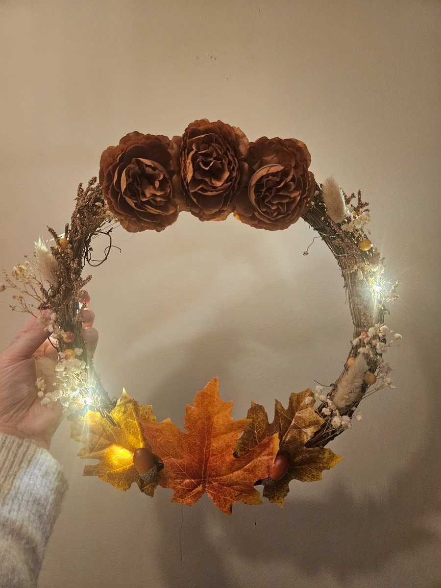 Light up Autumn Wreath 