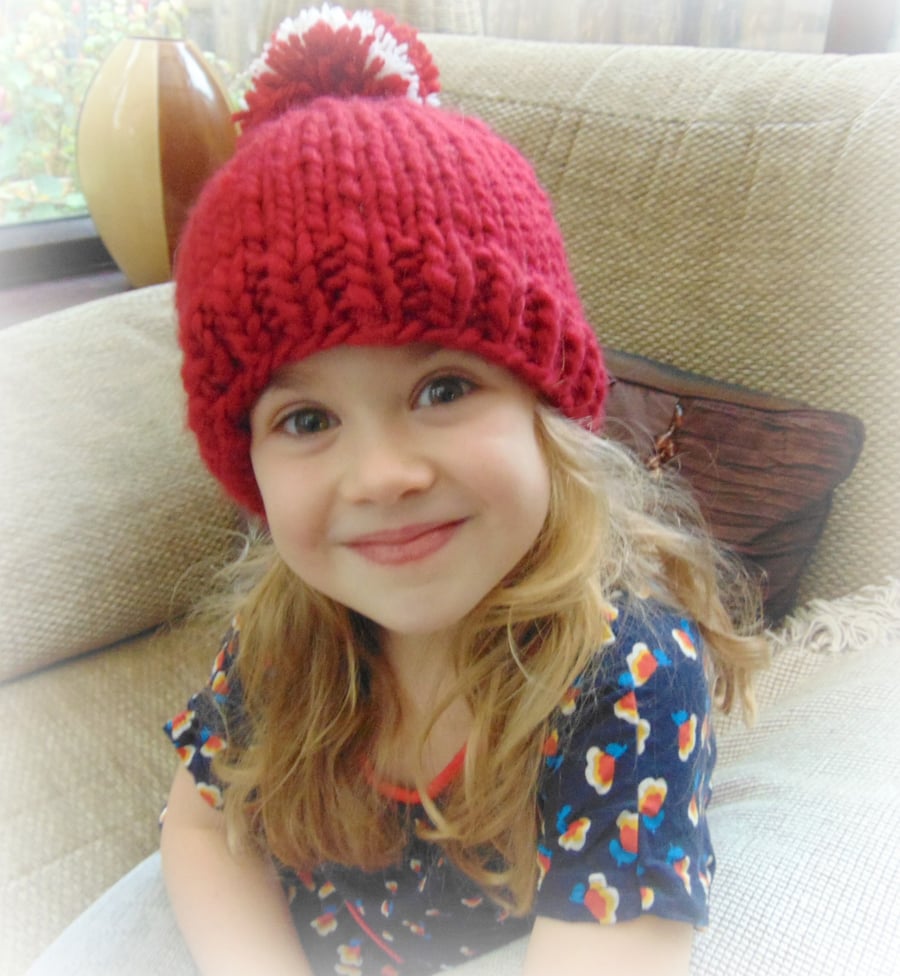 Childs Beanie pom pom hatHat