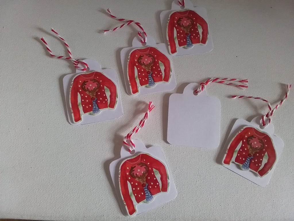 Christmas gift tags. Christmas jumper. Gift tags. Ref 491