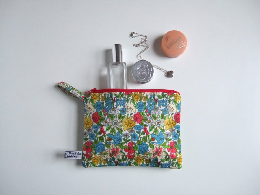 Craft Bright Liberty floral print zip up makeup bag or purse. 