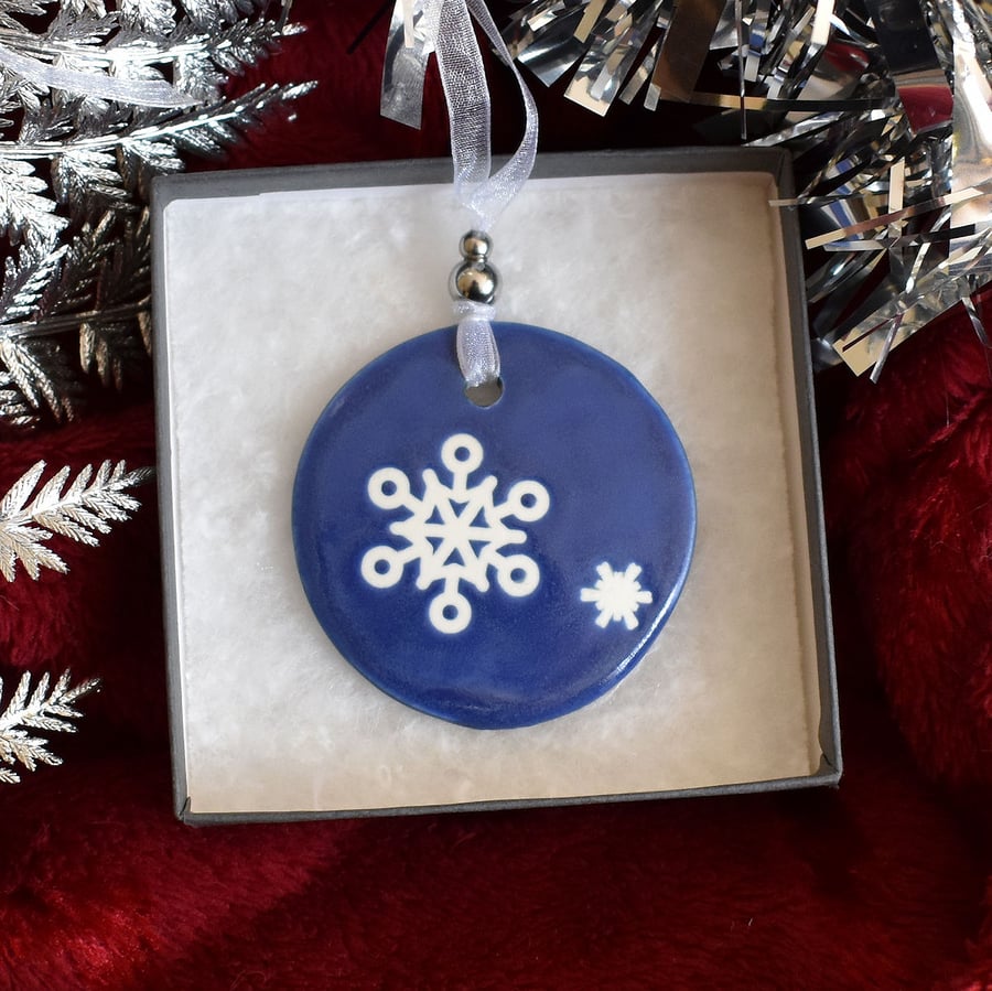 Round Christmas tree decoration (Free UK postage)