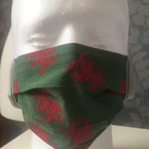 Face mask Wales dragon 