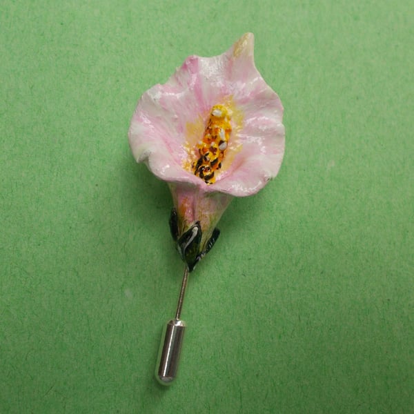 PALE PINK CALLA LILY, ARUM LILY PIN,Brooch,Wedding Corsage,HANDMADE,HAND PAINTED