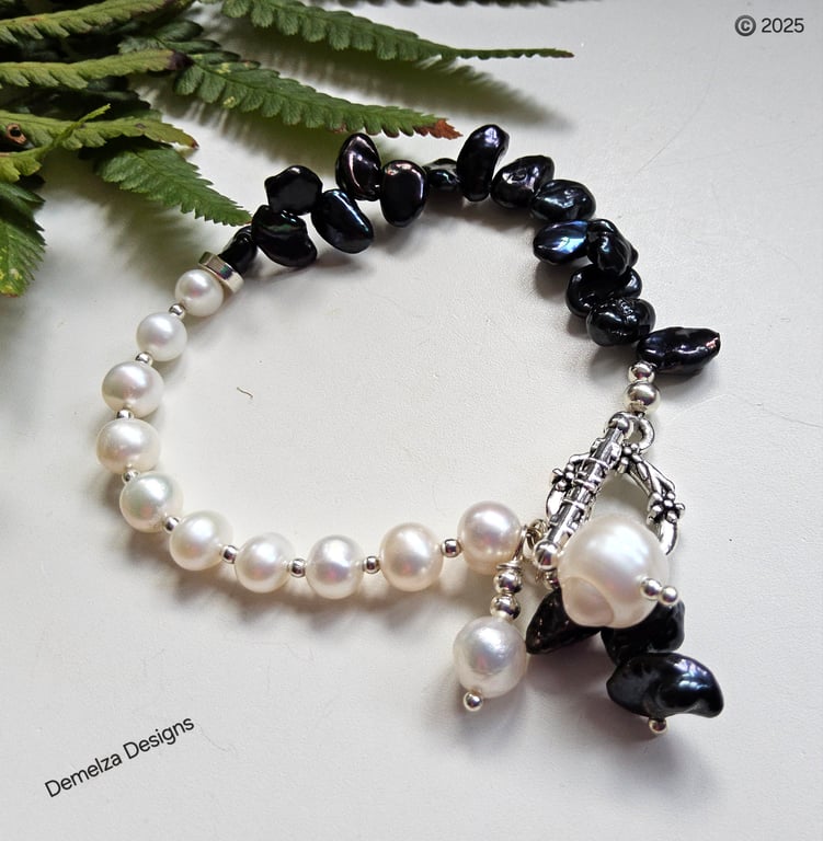 Designer Kewi & Freshwater Culture Pearl Monochrome Bracelet SPECIAL OFFER