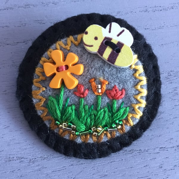 Hand Embroidered Bee Brooch 