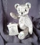 Collector's teddy bear 'Pearl' hand sewn vintage velvet, embroidery and lace. - Image 2