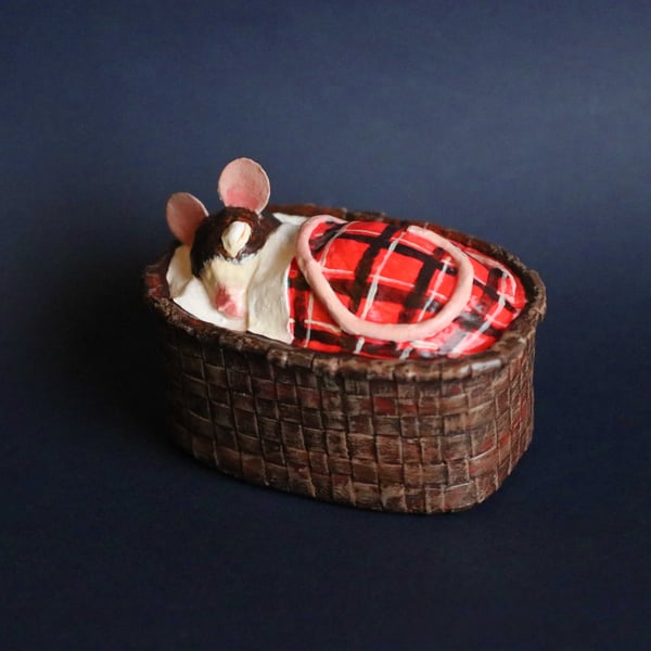 Sleepy Mouse in a basket - Red Tartan