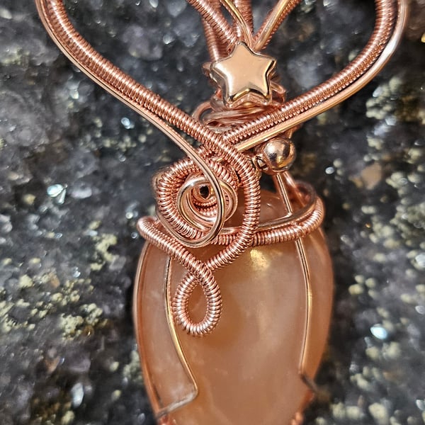 Love Bind Peach Moonstone Pendant 