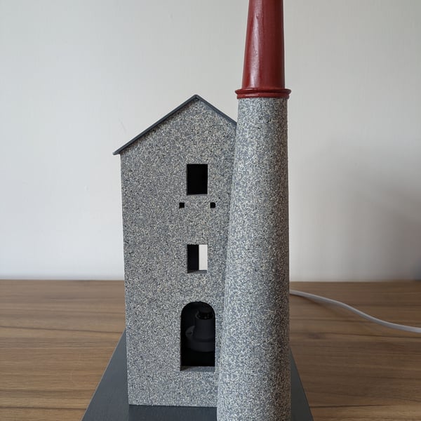 Cornish engine house table lamp