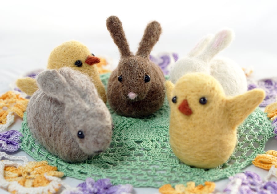  Chick and Bunny needle felting kit - Ideal beginners kit