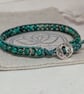 Green sea sediment jasper and leather bracelet with button fastener  - Image 9