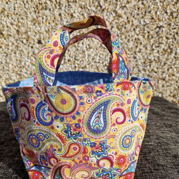 Toddlers shopping bag