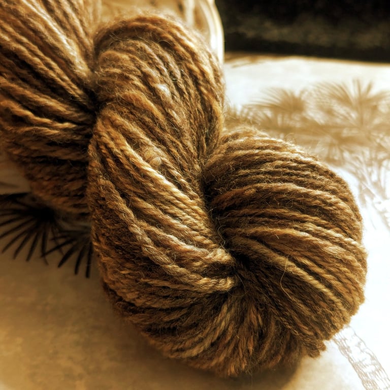 Knack hand spun yarn – wool blend with kid mohair - 195 yards