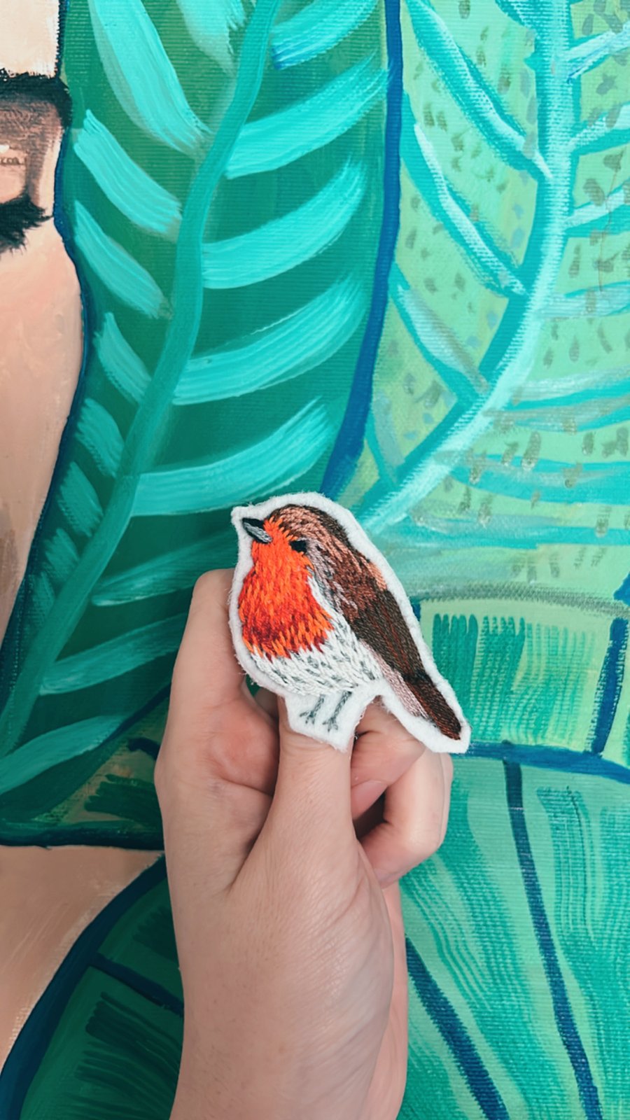 Embroidered Robin Brooch 