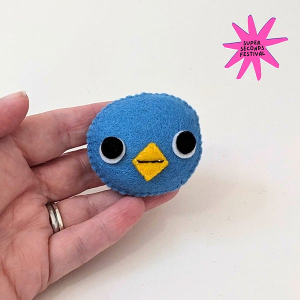 Blue bird Brooch - Super Seconds Festival
