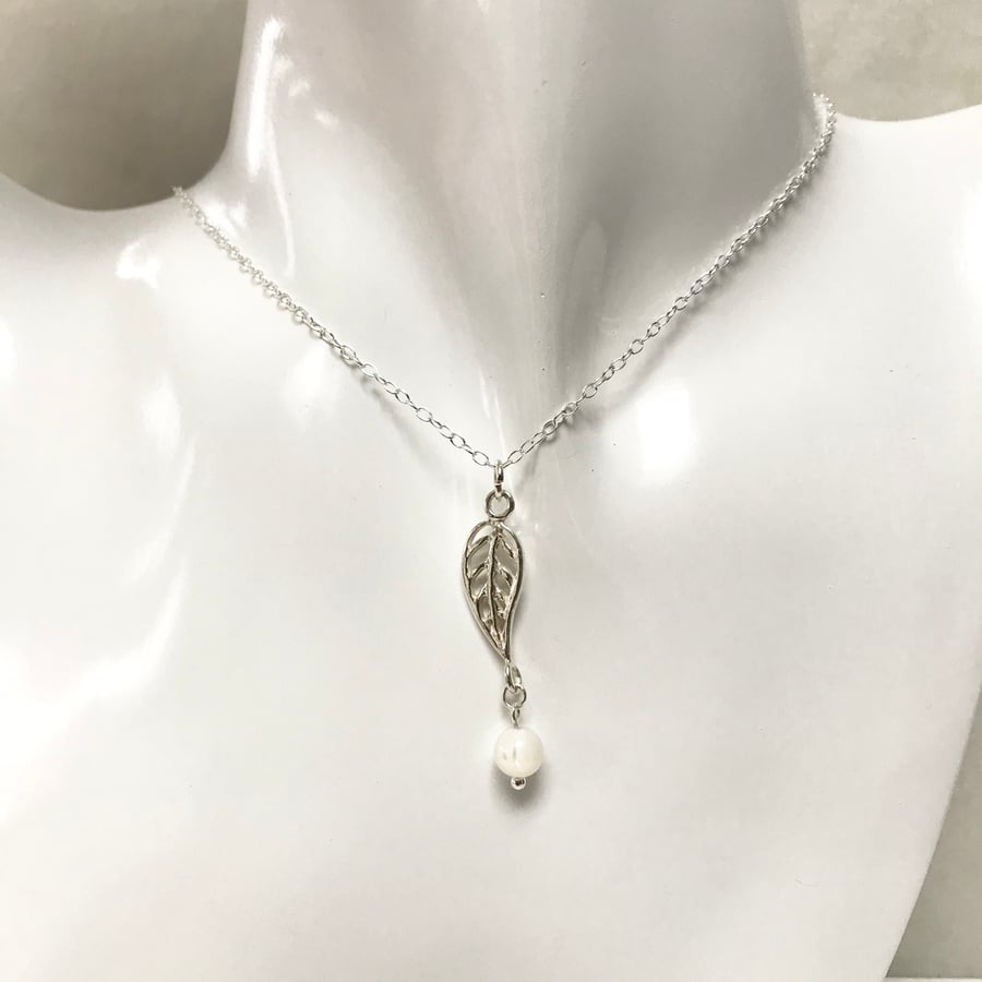 Sterling silver leaf necklace with mother of pearl gemstone bead 