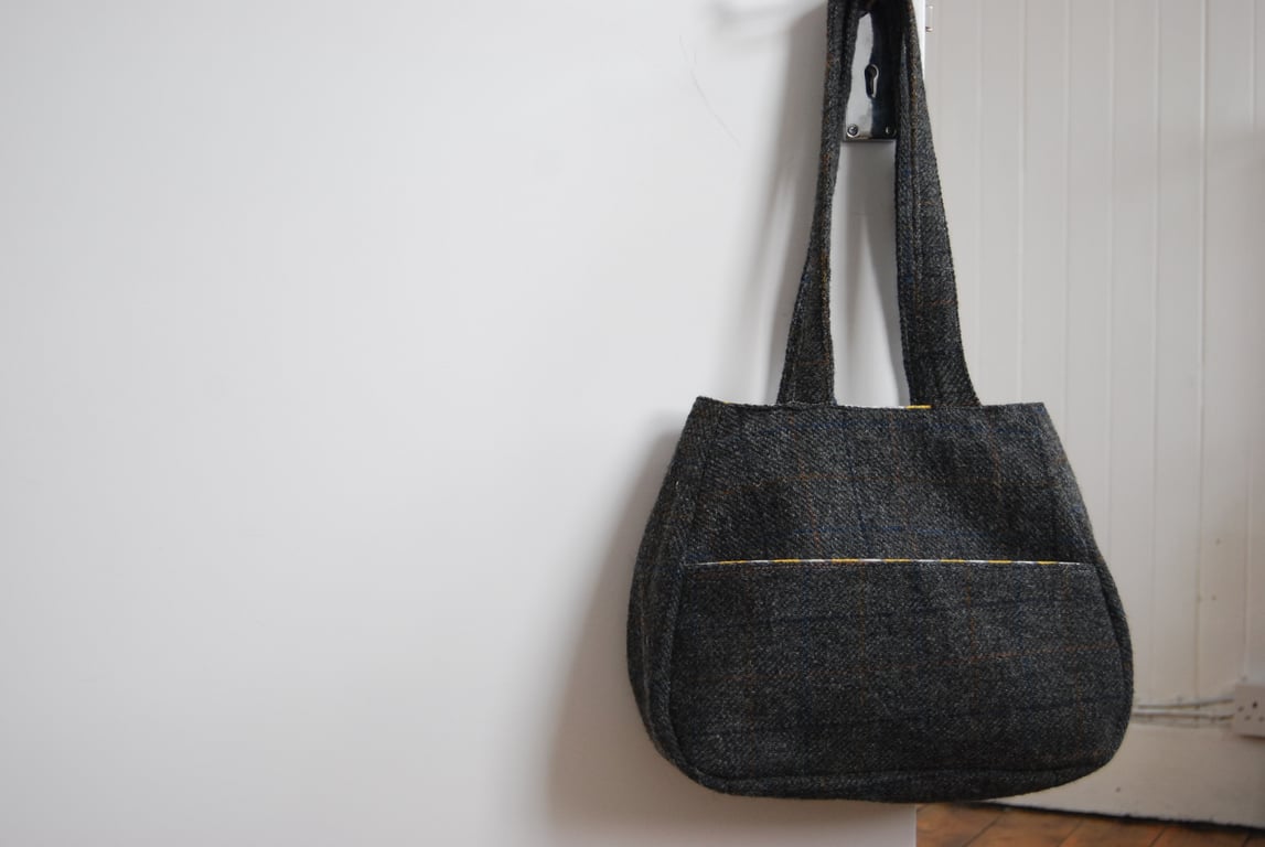 Genuine Harris Wool Tweed Hand or Shoulder Bag