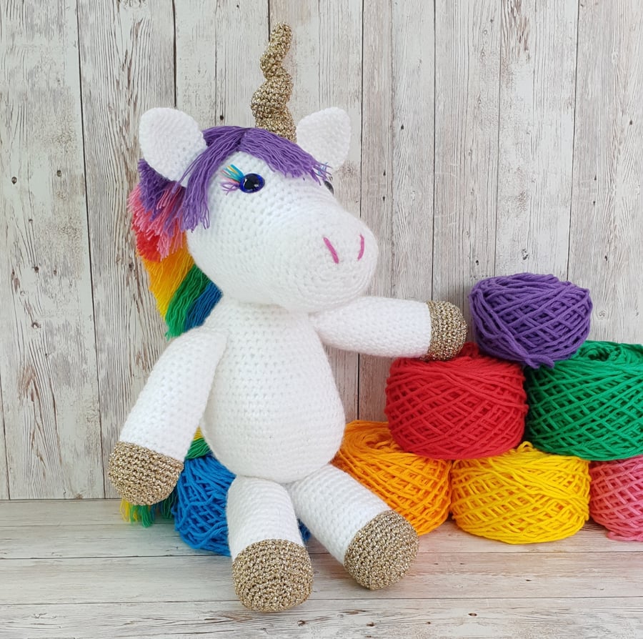 Unicorn cuddly toy
