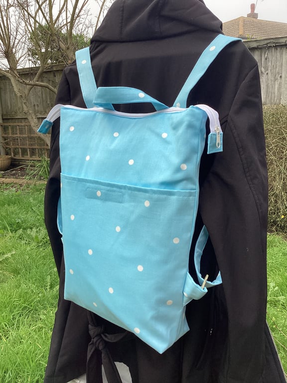 Cotton blue spot back pack, one only