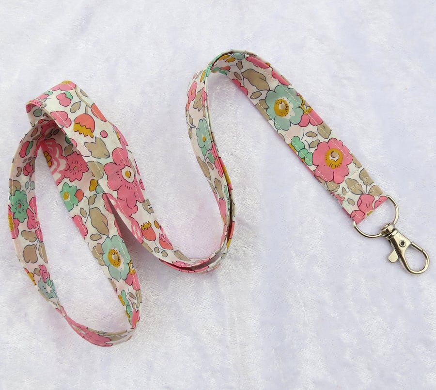 Liberty Tana Lawn lanyard, with swivel clip, 18.5 inches, floral