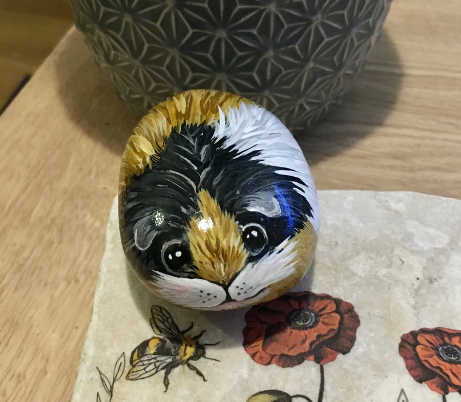 Guineapig painted pebble garden rock art pet stone portrait 