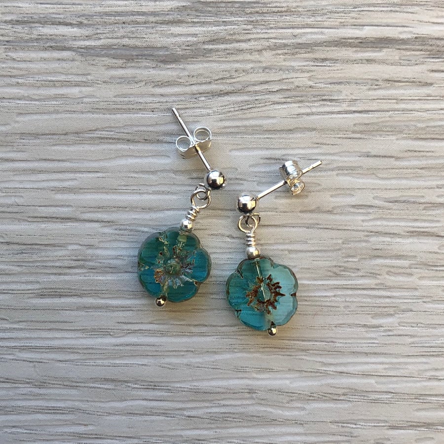 Turquoise flower glass drop post earrings. Sterling silver 