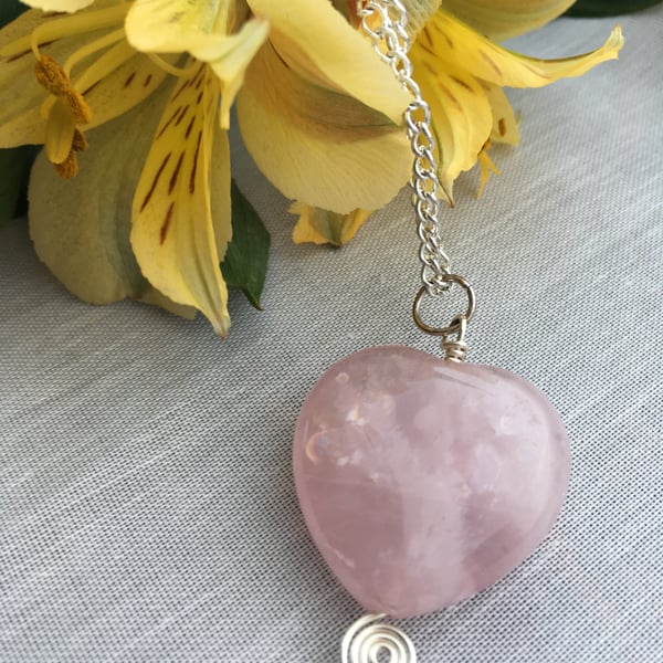 Rose quartz heart pendant