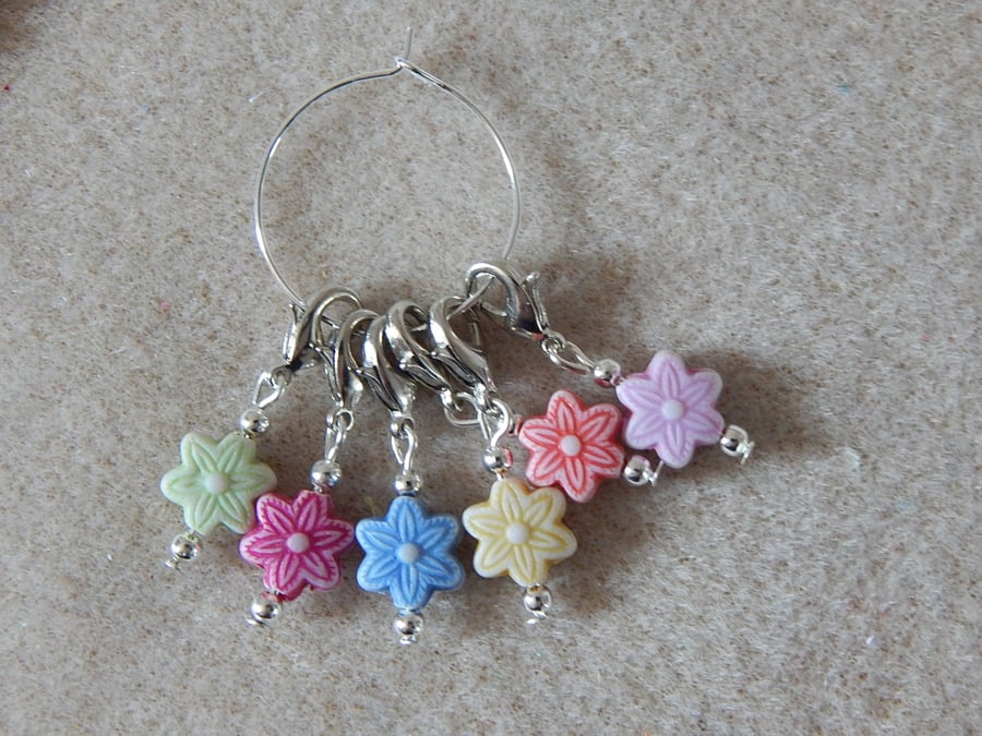 Crochet Stitch Markers Set of 6 Flowers
