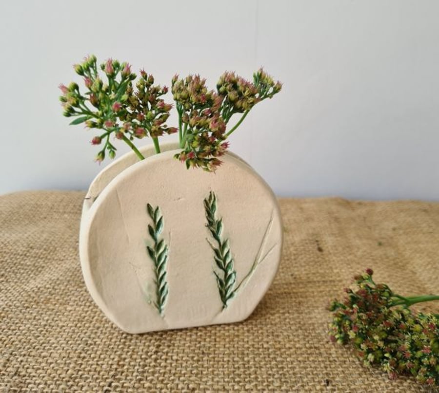 Mini Wild Grasses Round Ceramic Vase