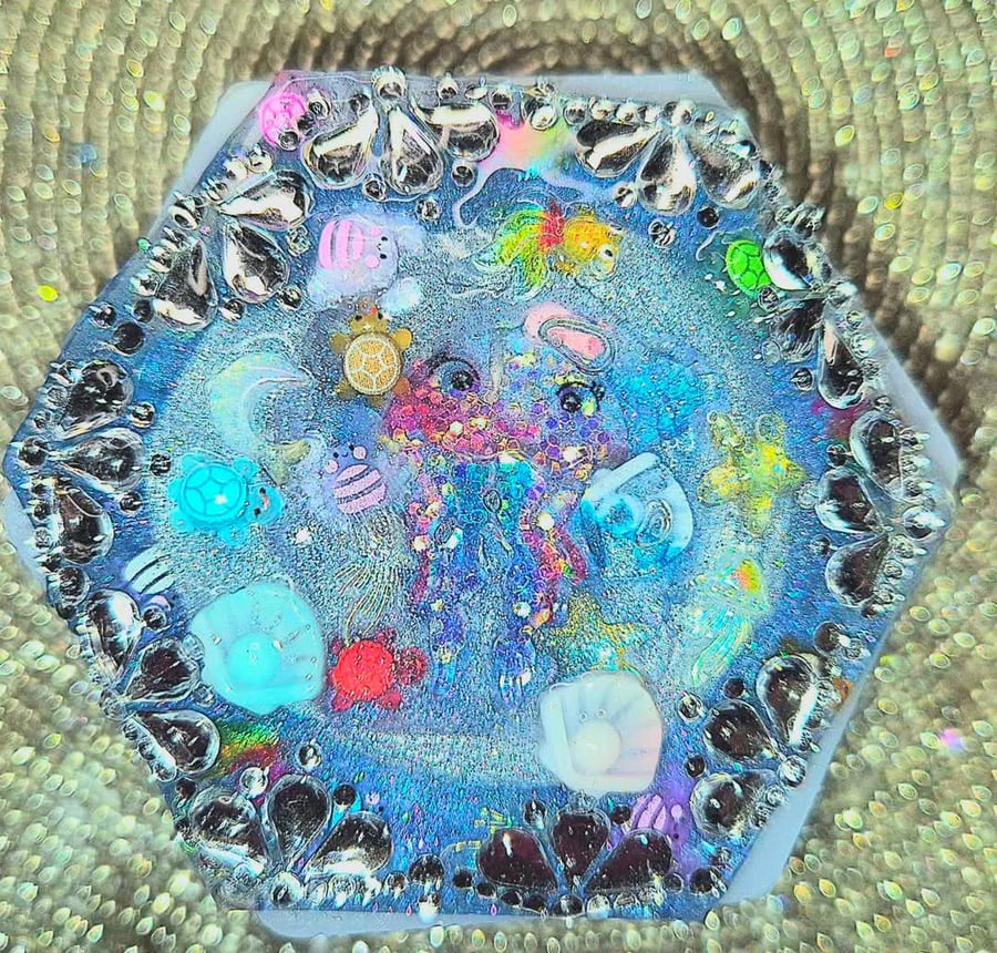 Jellyfish haxagon shaped trinket box