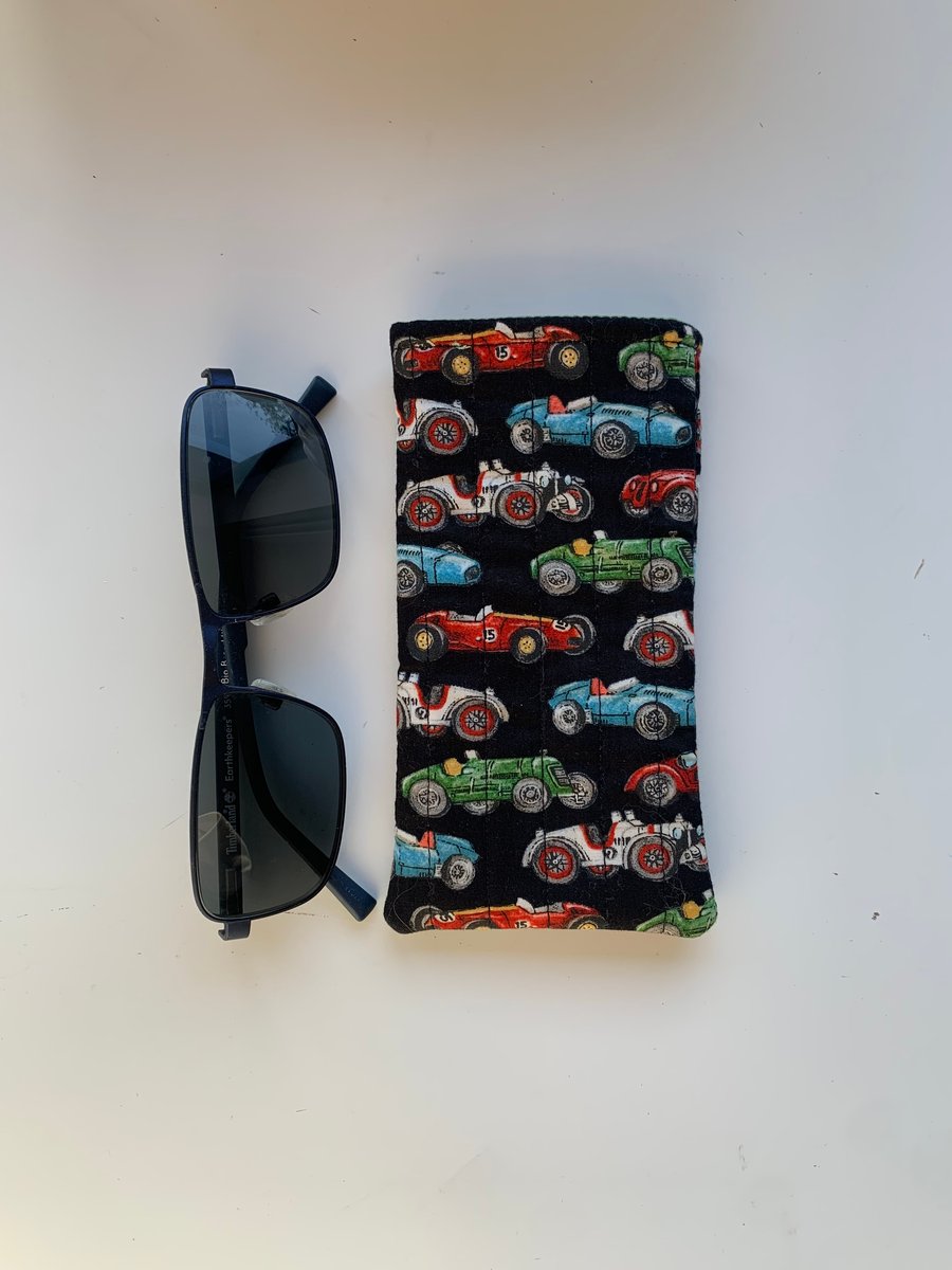 Classic Racing Cars Print Quilted Fabric Glasses Case
