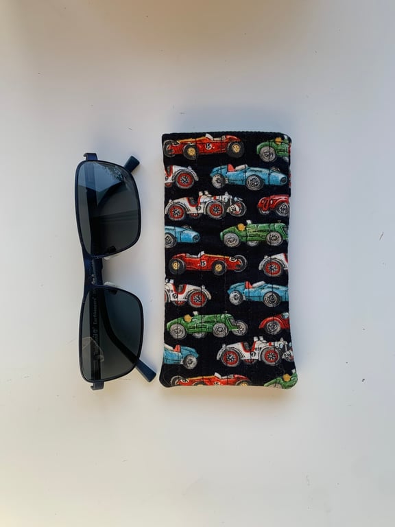 Classic Racing Cars Print Quilted Fabric Glasses Case