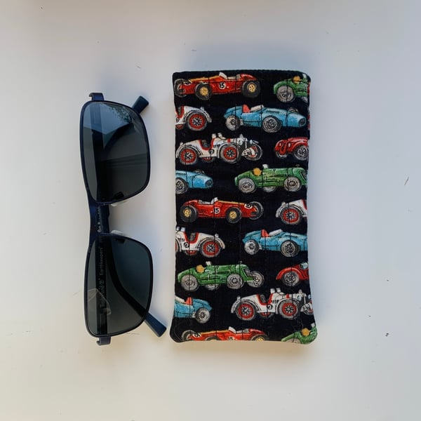 Classic Racing Cars Print Quilted Fabric Glasses Case