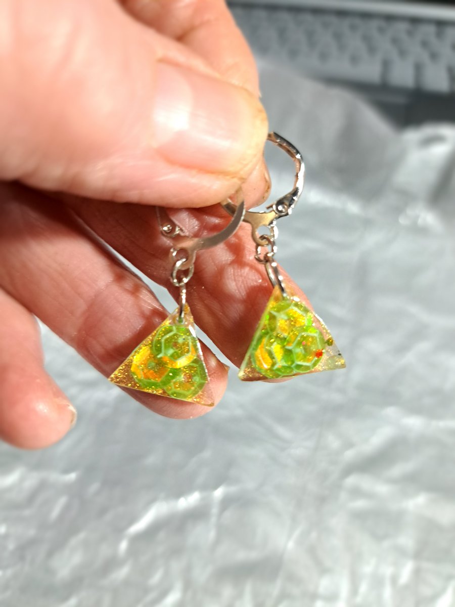 resin earrings, circular and triangles funky