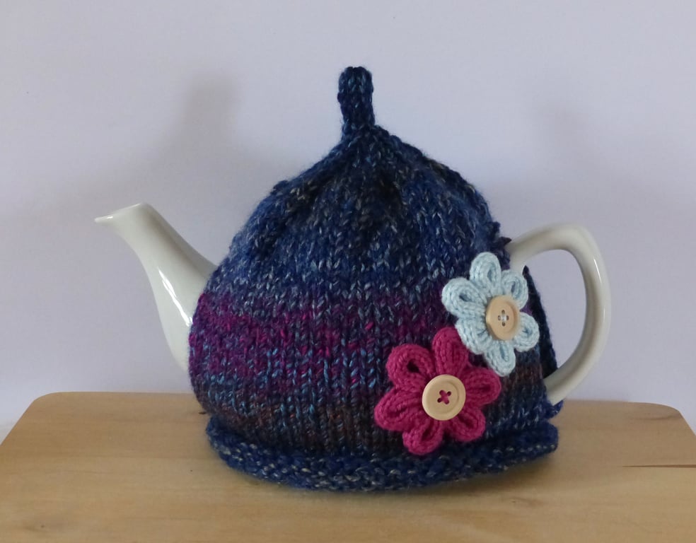 Knitted Tea Cosy