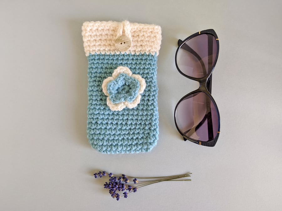Aqua & Cream Sunglasses Glasses Case with flower