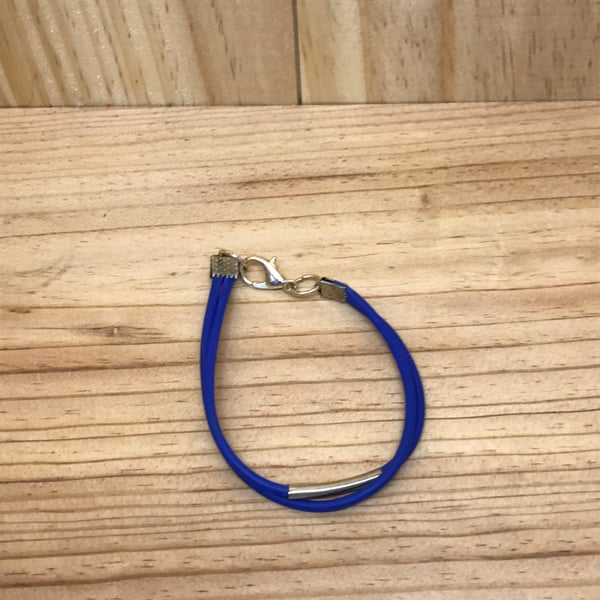 Blue Bracelet (609)
